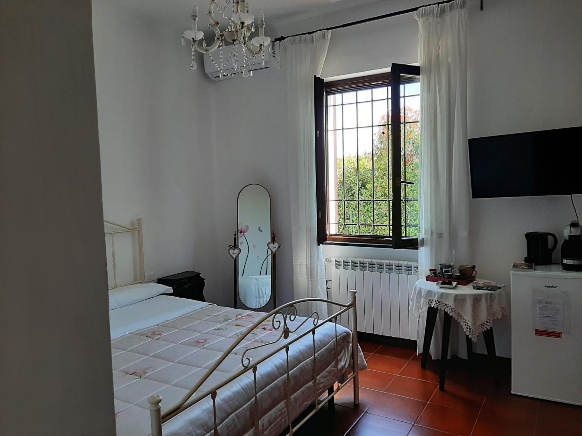 Villa Marco Aurelio Cisano sul Neva Екстериор снимка